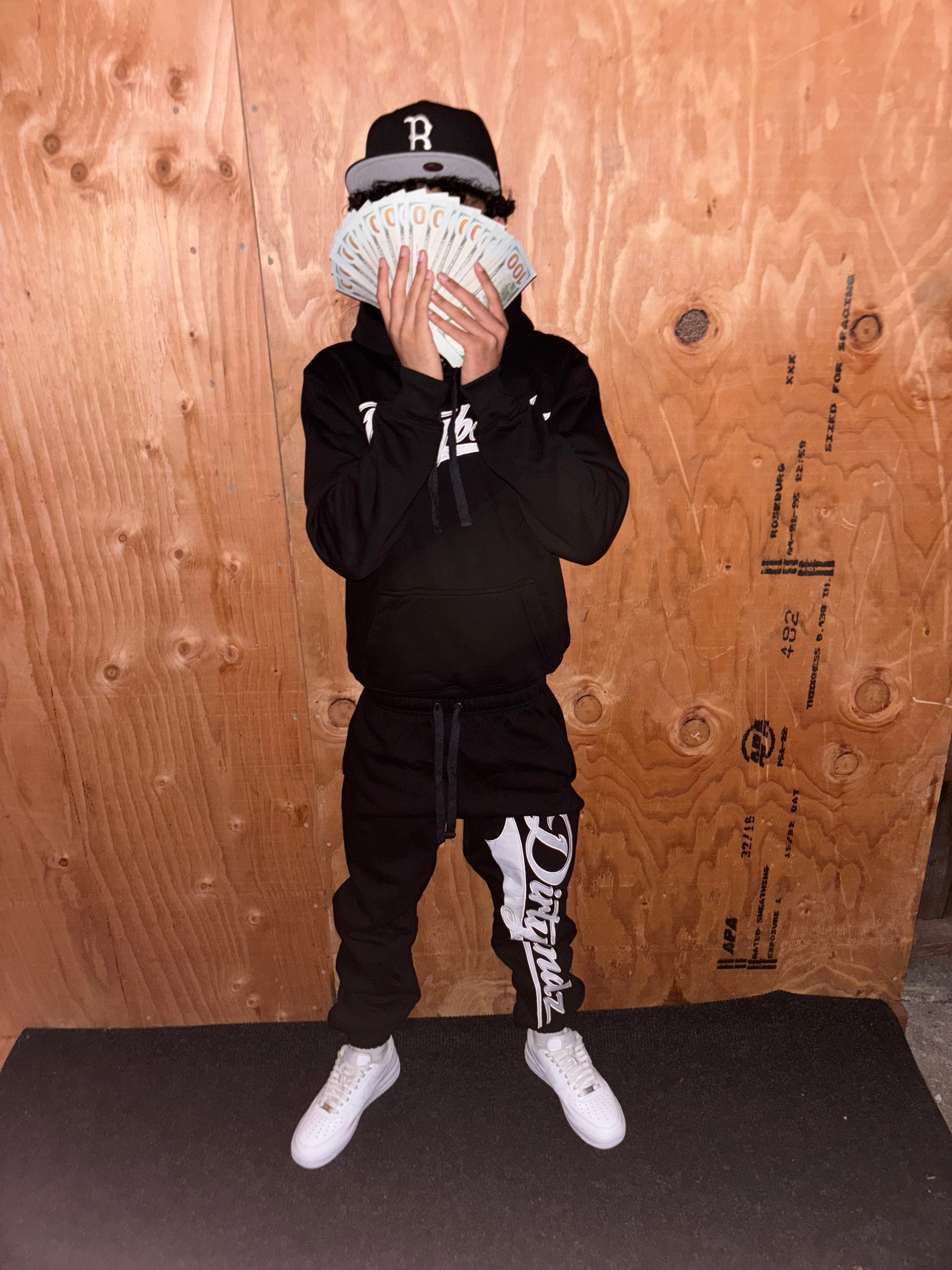 DirtyBandz sweats